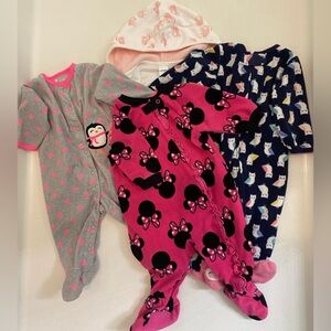 Girls 6 month footed pajamas and bathrobe set